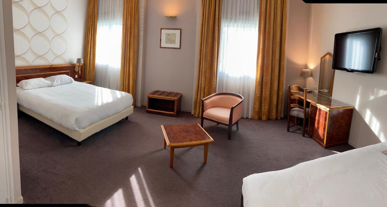 Le Manoir Hotel Orchies Eksteriør billede
