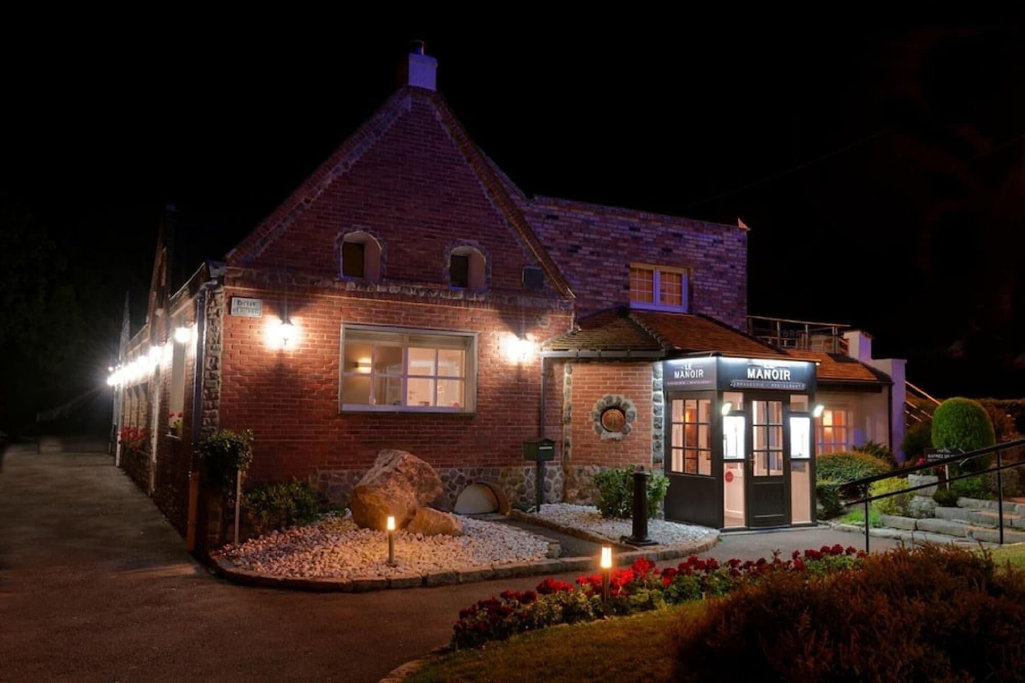 Le Manoir Hotel Orchies Eksteriør billede
