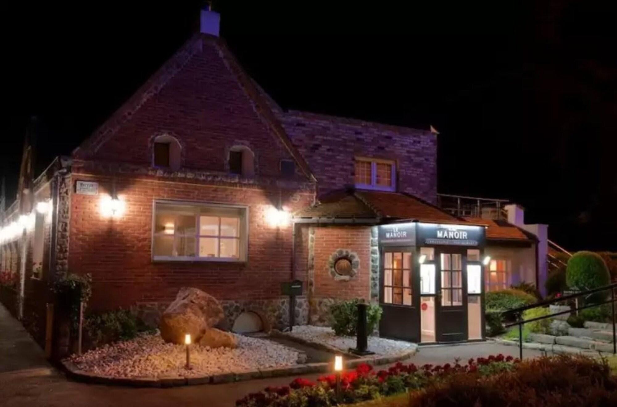 Le Manoir Hotel Orchies Eksteriør billede